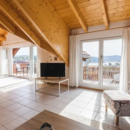 Seeglueck Mit Grosszuegigem Suedbalkon Und Herrlichem Seeblick Apartment Schluchsee
