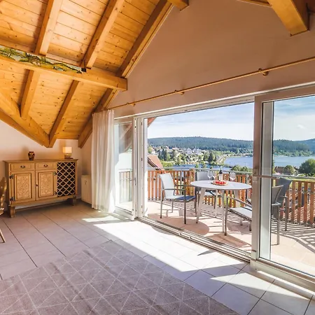 Seeglueck Mit Grosszuegigem Suedbalkon Und Herrlichem Seeblick Schluchsee